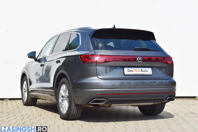 Volkswagen Touareg din 2024 cu 84.503 km - oferta VOL233916 - foto 4