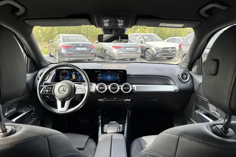 Mercedes-Benz GLB 200 (Clasa GLB) din 2023 cu 42.050 km - oferta MER233924 - foto 12