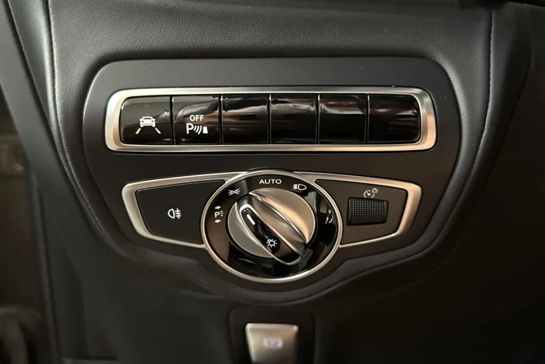 Mercedes-Benz G 500 (Clasa G) din 2023 cu 31.843 km - oferta MER233927 - foto 15