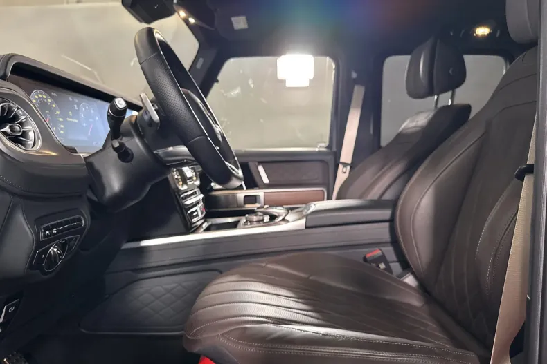 Mercedes-Benz G 500 (Clasa G) din 2023 cu 31.843 km - oferta MER233927 - foto 25