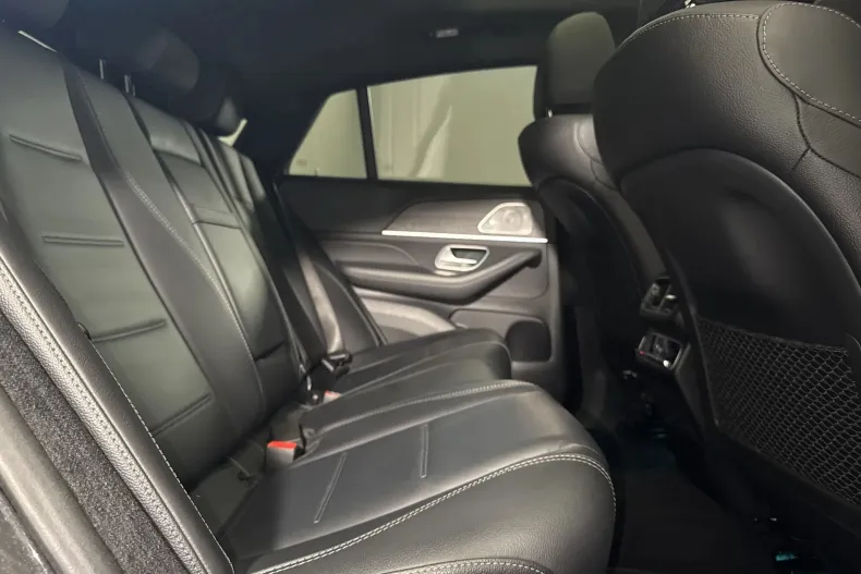 Mercedes-Benz GLE 400 (Clasa GLE) din 2022 cu 61.982 km - oferta MER233929 - foto 12