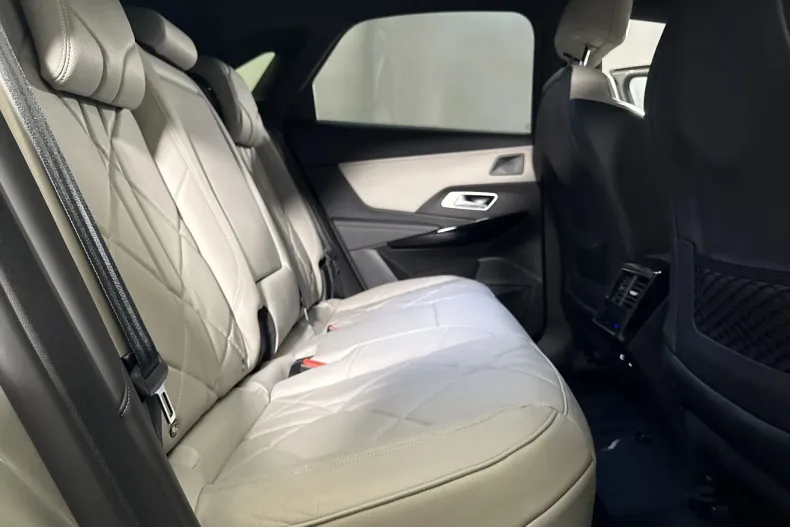 DS Automobiles DS 7 Crossback din 2023 cu 134.243 km - oferta DSA233936 - foto 12