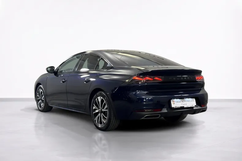 Peugeot 508 din 2024 cu 4.793 km - oferta PEU233940 - foto 3