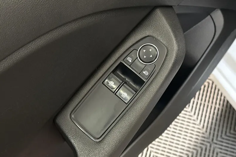 Renault Clio din 2022 cu 120.711 km - oferta REN233944 - foto 13