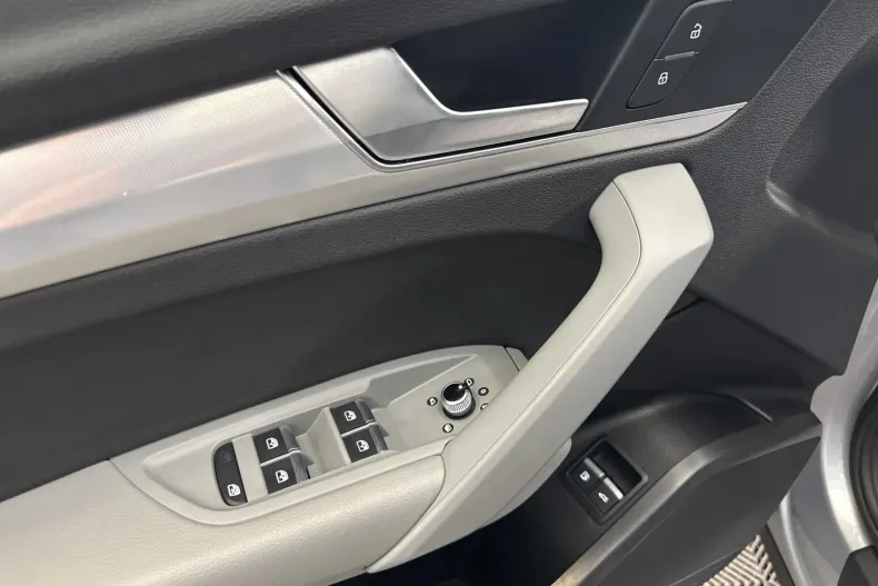 Audi Q5 din 2020 cu 60.272 km - oferta AUD233951 - foto 14