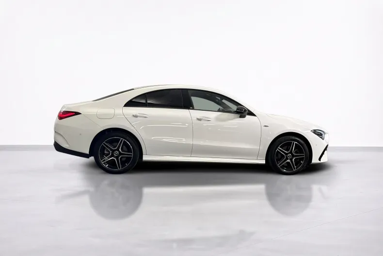 Mercedes-Benz CLA 250 (Clasa CLA) din 2025 cu 20.444 km - oferta MER233958 - foto 6