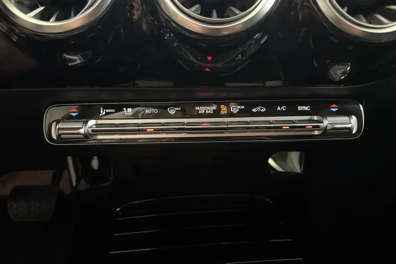 Mercedes-Benz A 180 (Clasa A) din 2025 cu 5.298 km - oferta MER233961 - foto 18