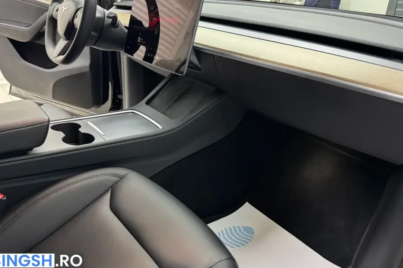 Tesla Model Y din 2023 cu 73.789 km - oferta TES233973 - foto 25