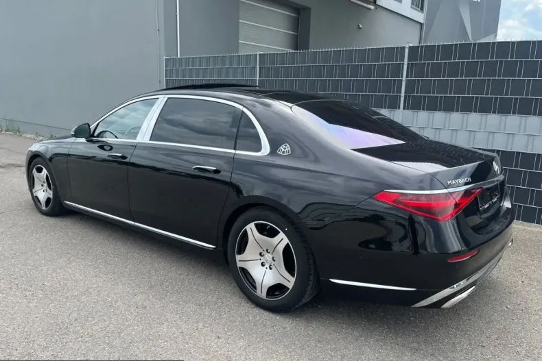 Mercedes-Benz S 680 (Clasa S) din 2023 cu 9.500 km - oferta MER233977 - foto 6