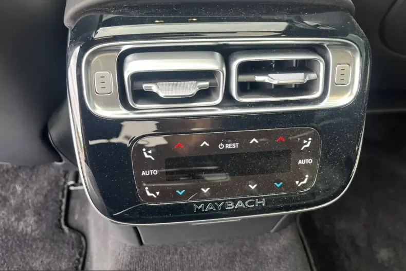 Mercedes-Benz S 680 (Clasa S) din 2023 cu 9.500 km - oferta MER233977 - foto 18