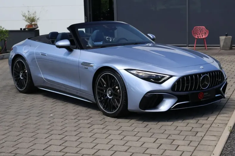 Mercedes-Benz SL 63 AMG (Clasa SL) din 2023 cu 7.600 km - oferta MER233978 - foto 3