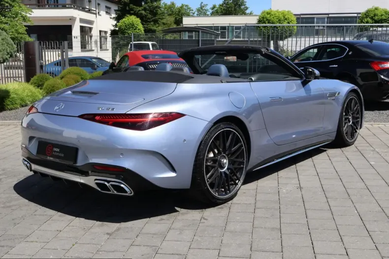 Mercedes-Benz SL 63 AMG (Clasa SL) din 2023 cu 7.600 km - oferta MER233978 - foto 9