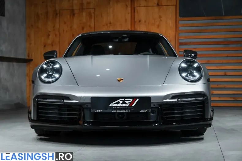 Porsche 911 din 2024 cu 5.600 km - oferta POR233980 - foto 5