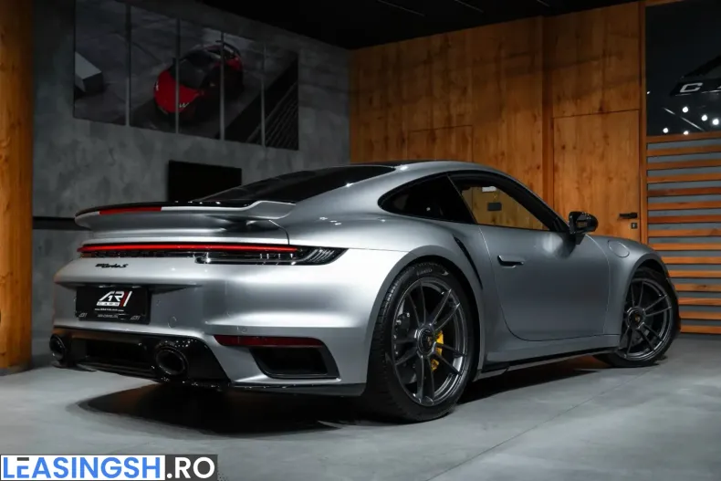 Porsche 911 din 2024 cu 5.600 km - oferta POR233980 - foto 23