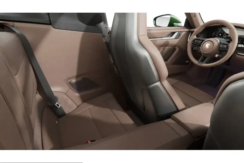 Porsche 992 din 2025 cu 1.800 km - oferta POR233982 - foto 13