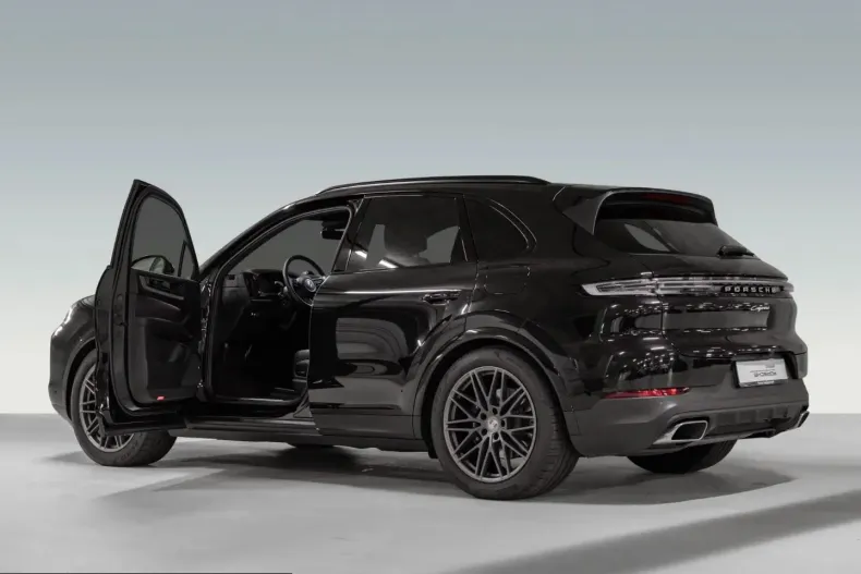 Porsche Cayenne din 2024 cu 21.700 km - oferta POR233983 - foto 7