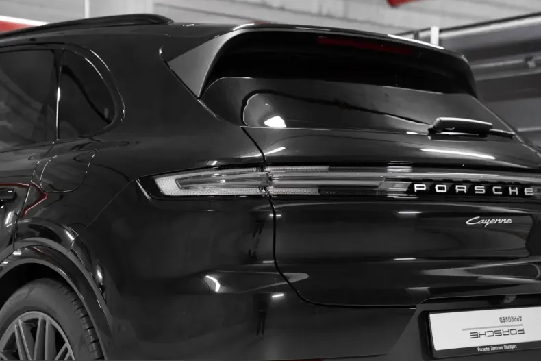 Porsche Cayenne din 2024 cu 21.700 km - oferta POR233983 - foto 11