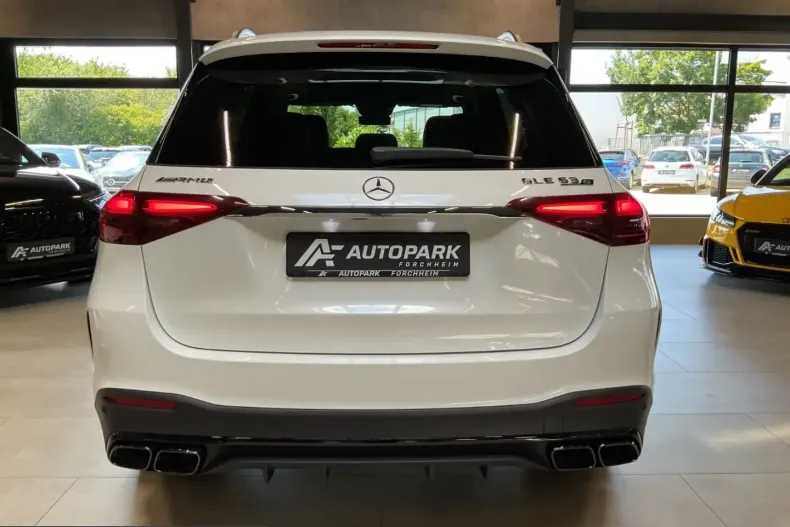 Mercedes-Benz GLE 63 AMG (Clasa GLE) din 2024 cu 19.000 km - oferta MER233988 - foto 5