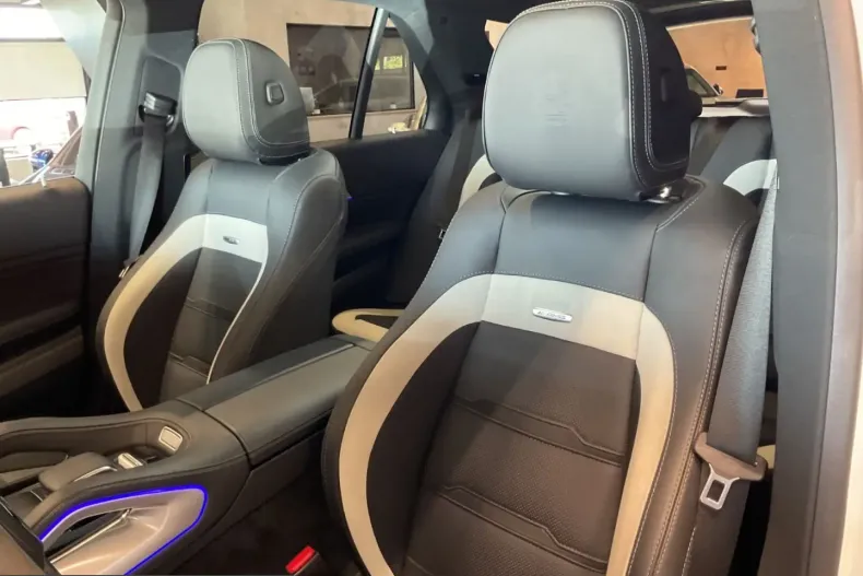 Mercedes-Benz GLE 63 AMG (Clasa GLE) din 2024 cu 19.000 km - oferta MER233988 - foto 10