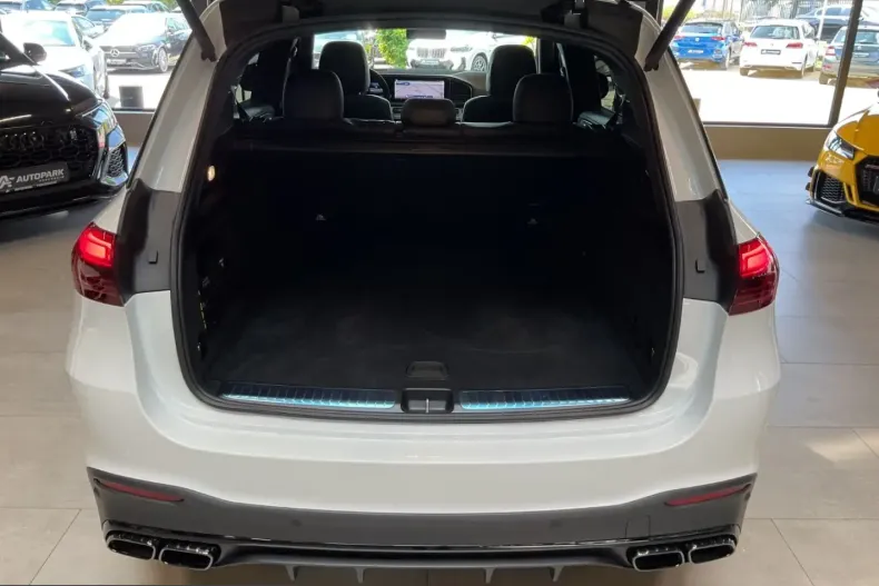 Mercedes-Benz GLE 63 AMG (Clasa GLE) din 2024 cu 19.000 km - oferta MER233988 - foto 25