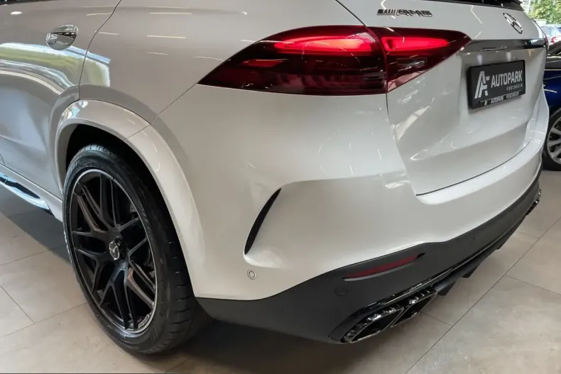 Mercedes-Benz GLE 63 AMG (Clasa GLE) din 2024 cu 19.000 km - oferta MER233988 - foto 34