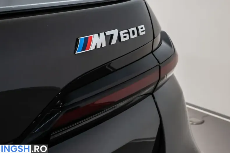 BMW M760 (Seria 7) din 2024 cu 28.040 km - oferta BMW233990 - foto 30