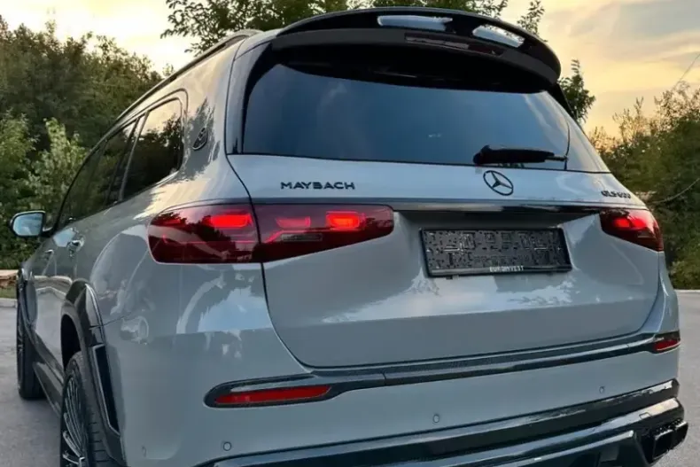 Mercedes-Benz GLS 600 (Clasa GLS) din 2025 cu 6.000 km - oferta MER233993 - foto 9