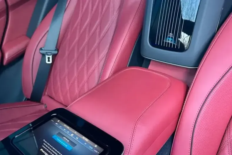 Mercedes-Benz GLS 600 (Clasa GLS) din 2025 cu 6.000 km - oferta MER233993 - foto 23