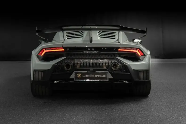 Lamborghini Huracán din 2024 cu 3.200 km - oferta LAM233994 - foto 5