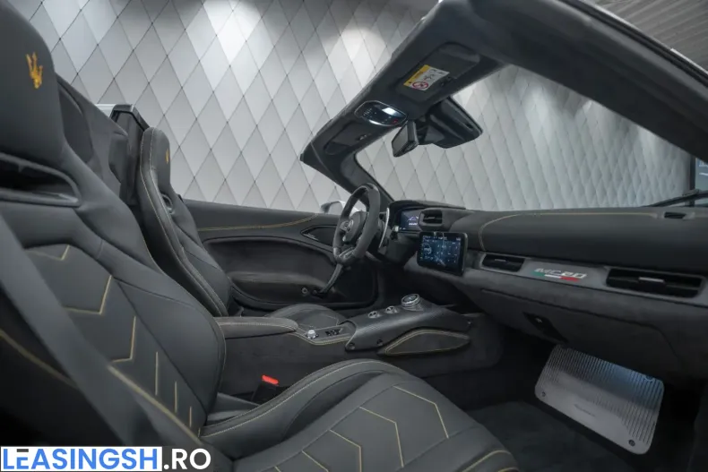 Maserati MC20 din 2023 cu 2.500 km - oferta MAS233995 - foto 16