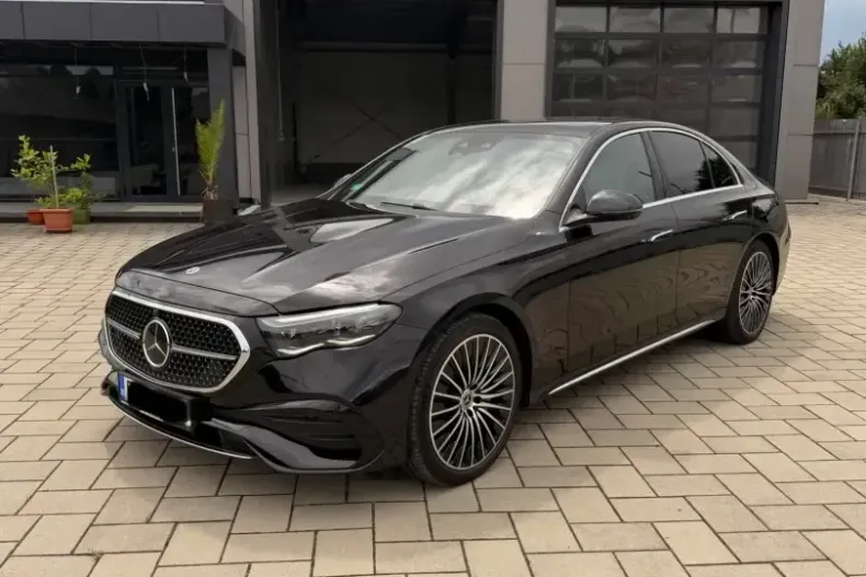 Mercedes-Benz E 300 (Clasa E) din 2025 cu 28.500 km - oferta MER233999 - foto 2