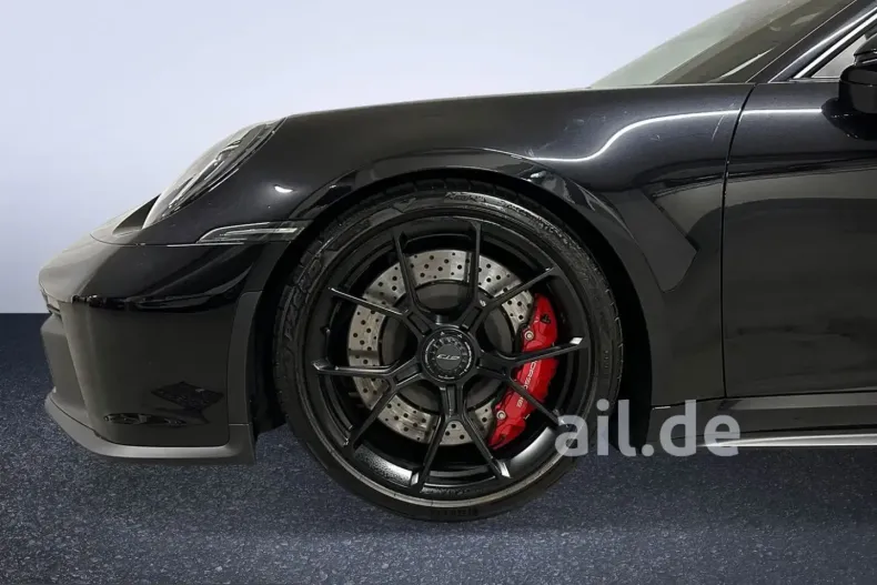 Porsche 992 din 2023 cu 9.075 km - oferta POR234000 - foto 7