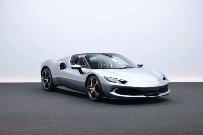 Ferrari 296 GTS din 2023 cu 5.200 km - oferta FER234004 - foto 3