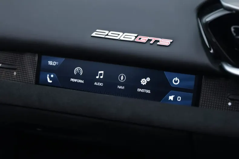 Ferrari 296 GTS din 2023 cu 5.200 km - oferta FER234004 - foto 37