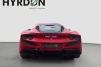 Ferrari F8 din 2022 cu 5.136 km - oferta FER234007 - foto 4