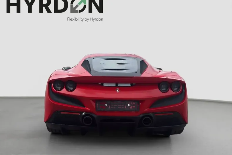 Ferrari F8 din 2022 cu 5.136 km - oferta FER234007 - foto 4