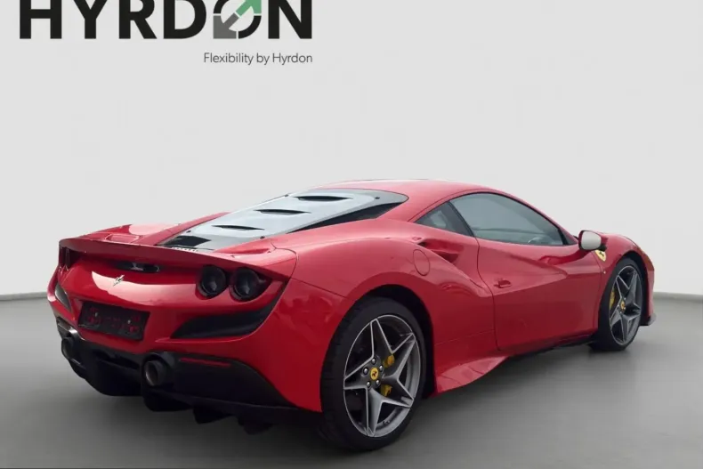 Ferrari F8 din 2022 cu 5.136 km - oferta FER234007 - foto 5