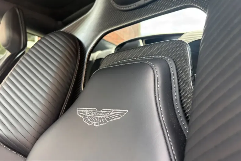 Aston Martin DBS din 2023 cu 2.996 km - oferta AST234011 - foto 13