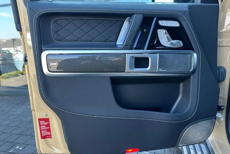 Mercedes-Benz G 63 AMG (Clasa G) din 2023 cu 8.500 km - oferta MER234012 - foto 5