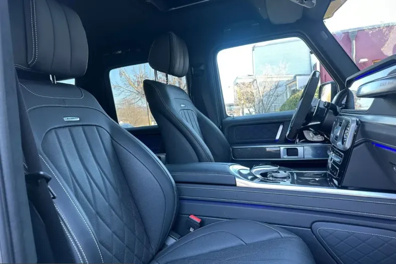 Mercedes-Benz G 63 AMG (Clasa G) din 2023 cu 8.500 km - oferta MER234012 - foto 11