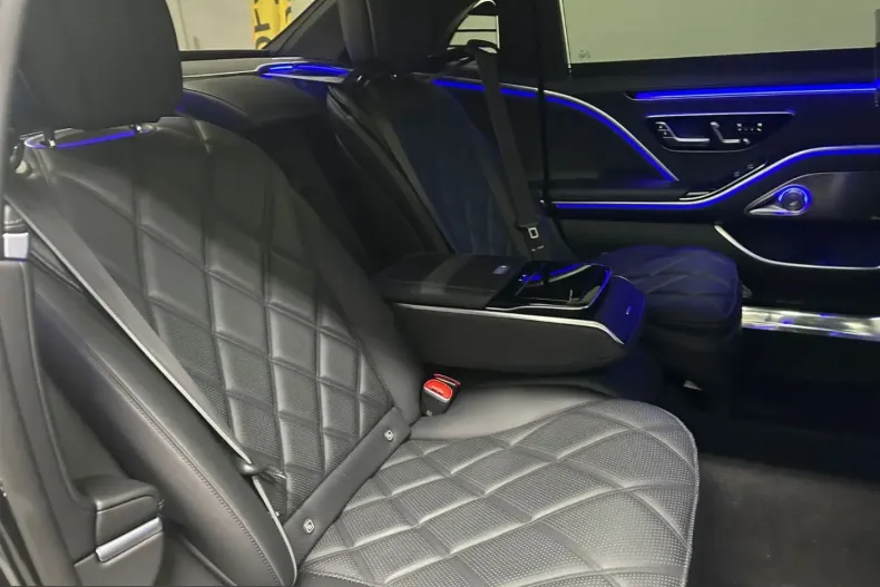 Mercedes-Benz S 680 (Clasa S) din 2024 cu 31.500 km - oferta MER234013 - foto 21