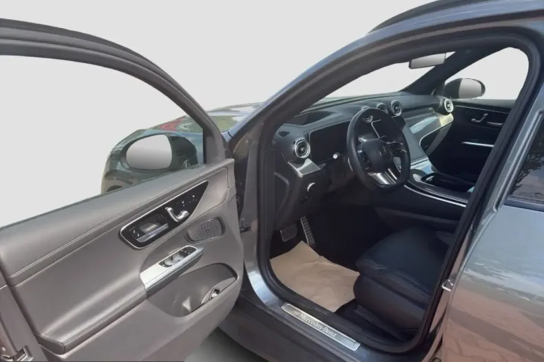 Mercedes-Benz GLC 300 (Clasa GLC) din 2023 cu 30.944 km - oferta MER234021 - foto 14
