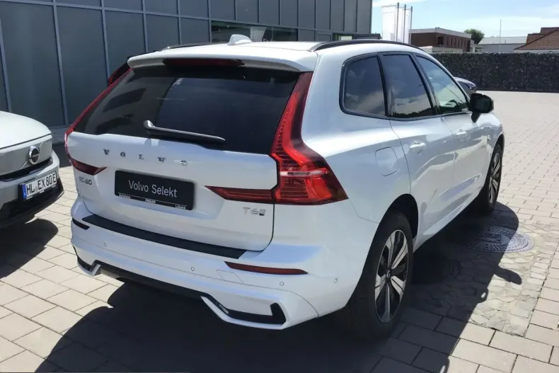 Volvo XC60 din 2025 cu 6.429 km - oferta VOL234022 - foto 7
