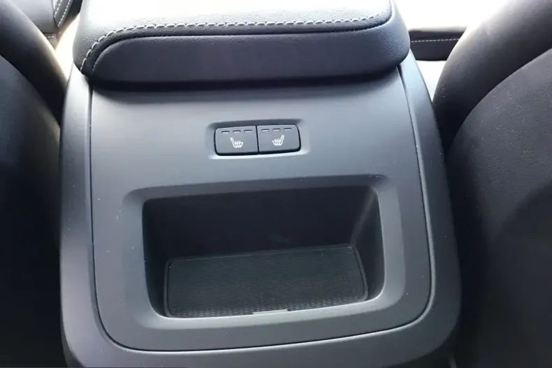 Volvo XC60 din 2025 cu 6.429 km - oferta VOL234022 - foto 17