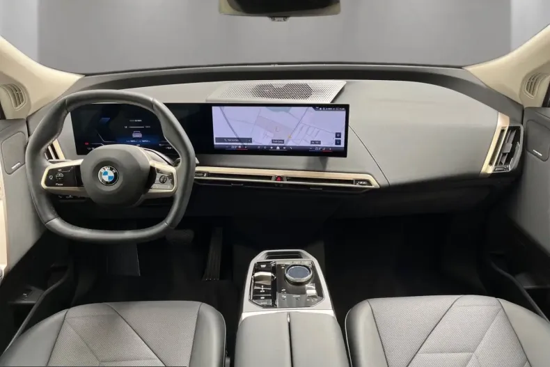 BMW iX din 2025 cu 18.710 km - oferta BMW234030 - foto 10