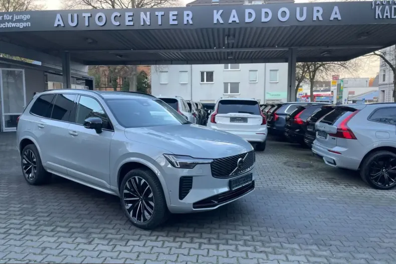 Volvo XC90 din 2025 cu 19.798 km - oferta VOL234035 - foto 1