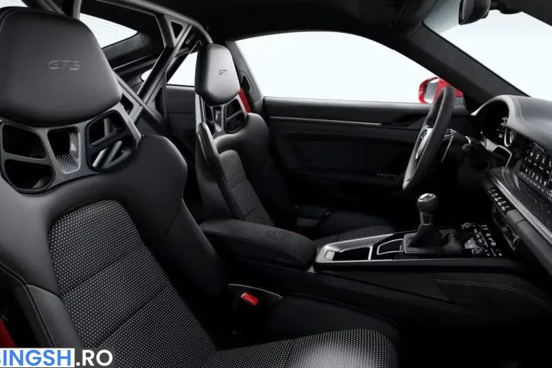 Porsche 992 din 2022 cu 11.400 km - oferta POR234048 - foto 6