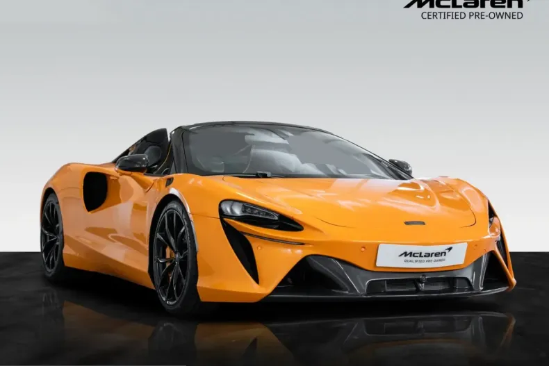 McLaren Artura din 2024 cu 29.500 km - oferta MCL234050 - foto 1