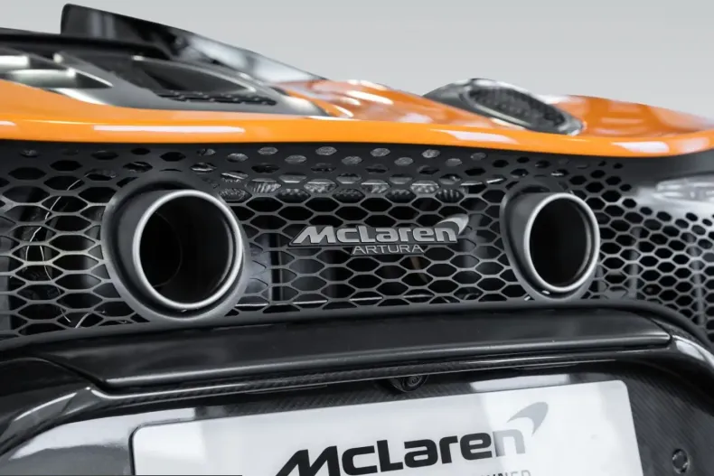 McLaren Artura din 2024 cu 29.500 km - oferta MCL234050 - foto 16