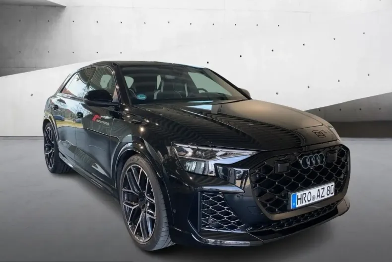 Audi RSQ8 din 2025 cu 7.000 km - oferta AUD234052 - foto 4